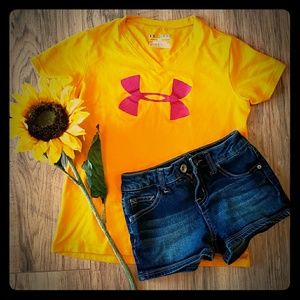 Orange girls Under Armour shirt size small